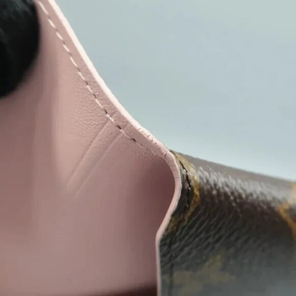 100% Authentic Louis Vuitton Kirigami Monogram W/P Canvas Clutch Bag 915-082124 - Picture 12 of 12